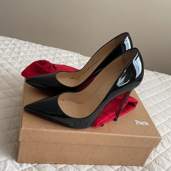 Christian Louboutin So Kate Patent Pointed-Toe Red Sole Pump - Picture 4 of 13